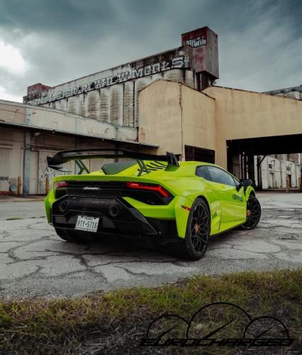 Lamborghini Huracan STO